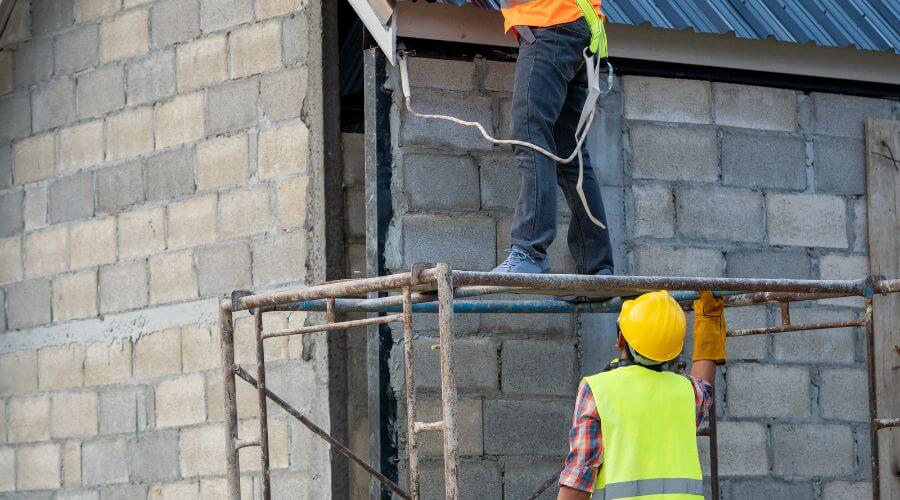 Professional residential roofers in Fontanelle, IA